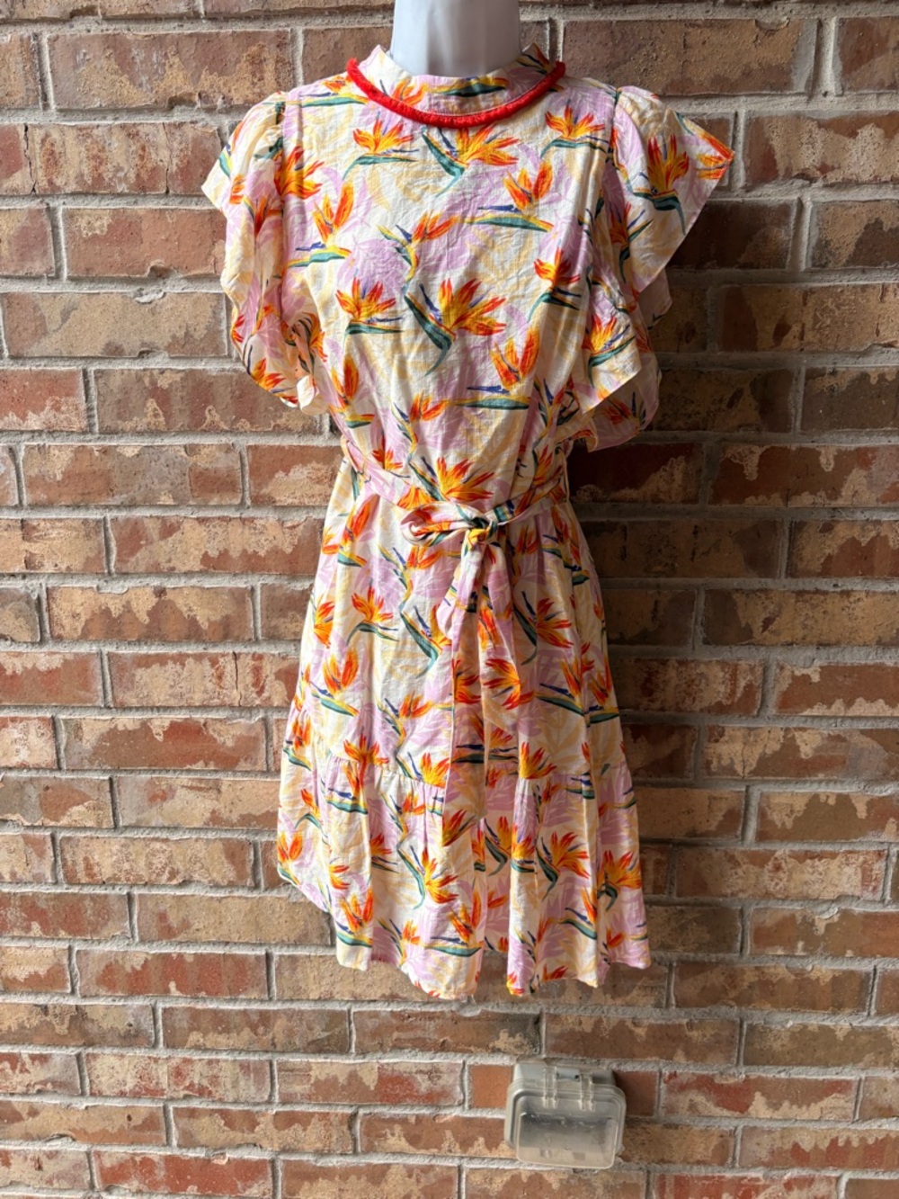 THML Floral Tie-Waist Flutter Sleeve Dress size small - Picture 2 of 6